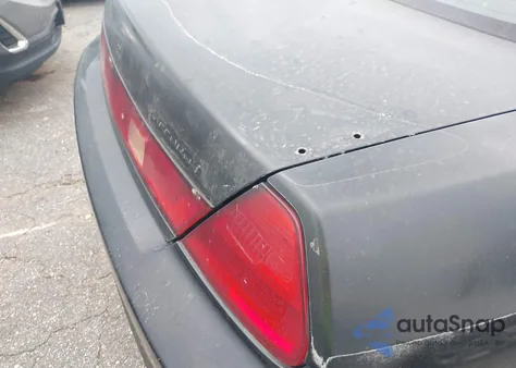 2000 Honda Accord 3.0 Ex из США, поврежденный, VIN 1HGCG2251YA007687